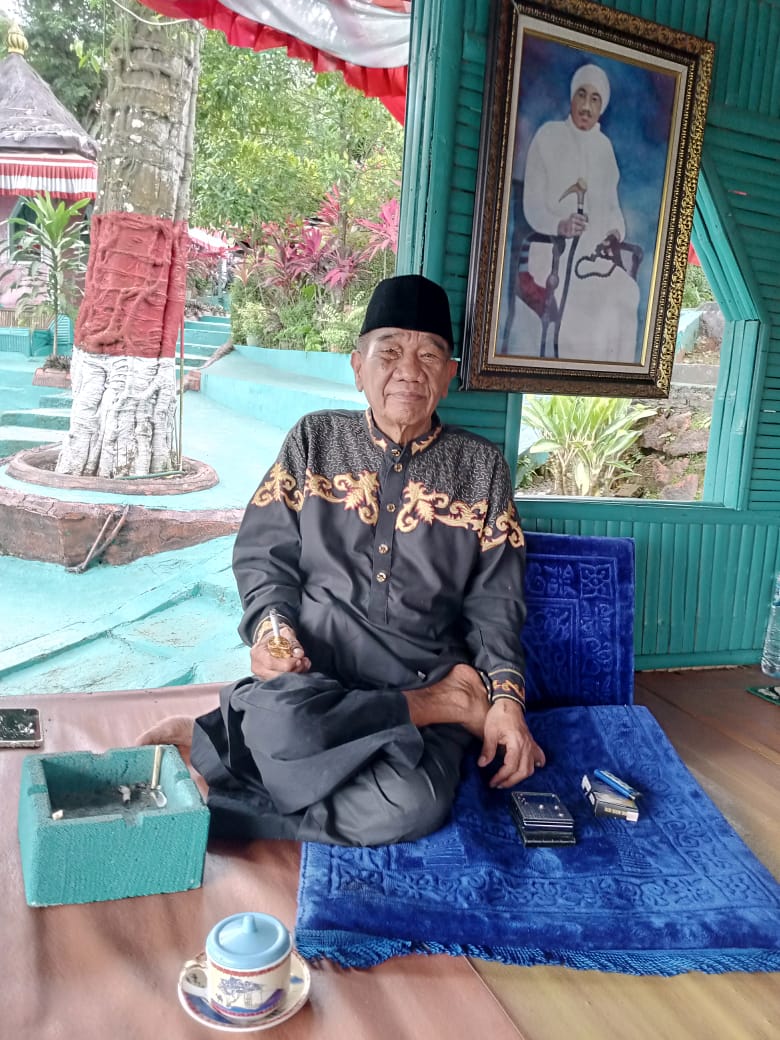 Ketua Paguron Jalak Banten,KH. Tb, Sangadiah:"Di Pilgub Banten Tahun 2024, Harus Lahir Pemimpin Baru". Bantengate.id