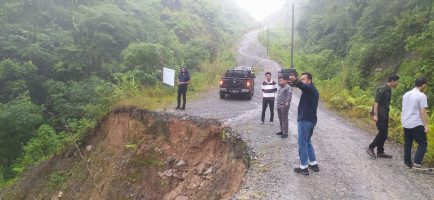 Dinas PUPR Banten Segera Tangani Jalan Rusak Ciparay - Cikumpay Di Lebak Selatan