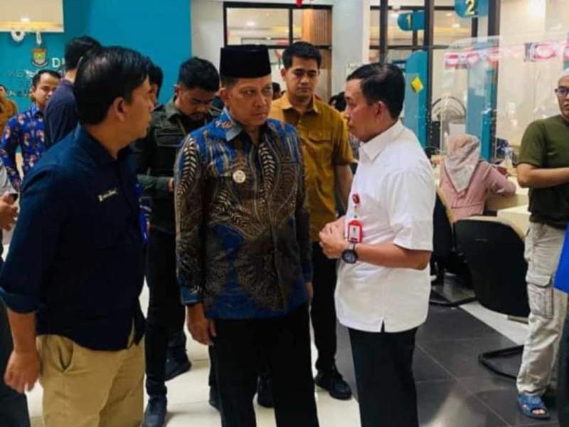 Pj. Bupati Tangerang, Andi Ony P, Hari Pertama Kerja Tinjau Pelayanan Disdukcapil