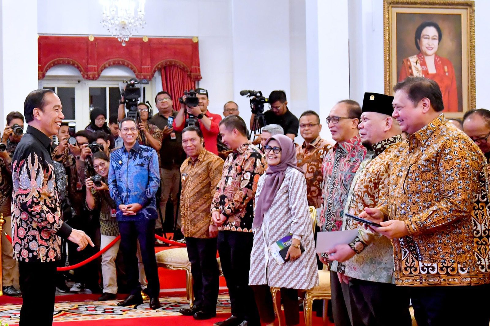 Pj Gubernur Al Muktabar, Tahun 2024 Pemprov Banten Tetap Mengedepankan Pelayanan Dasar