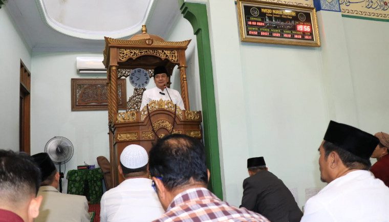 Sekda Tangerang, Moch Maesyal Rasyid, Tarawih Berjamaan Tingkatkan Silaturachmi di Bulan Ramadan