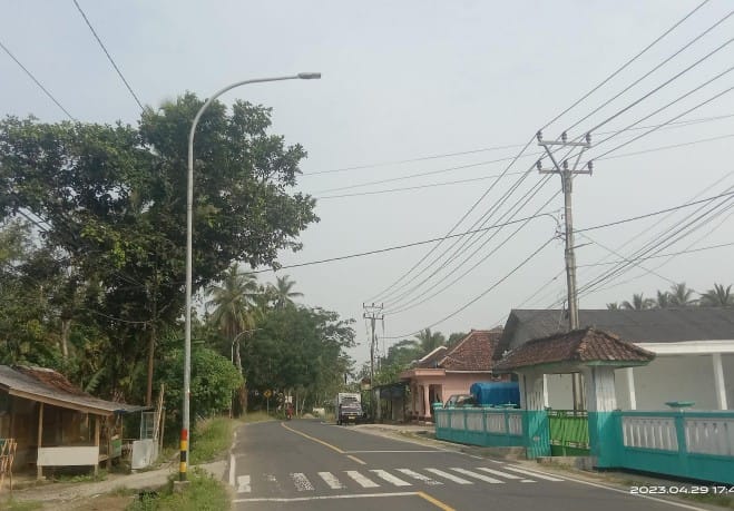 Lampu PJU di Beberapa Titik Jalan Nasional III Wilayah Selatan Malingping-Bayah Tidak ada Perawatan