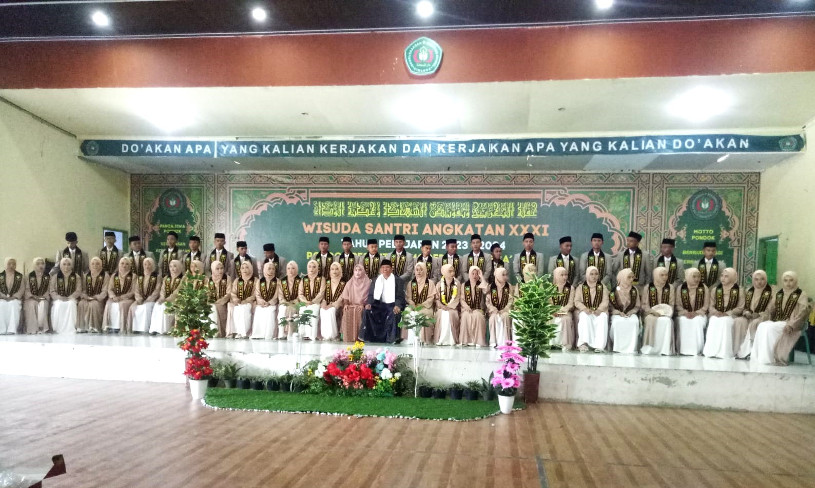 PonPes Modern Daarussa'adah Melepas 51 Wisudawan dan Wisudawati Angkatan XXXI