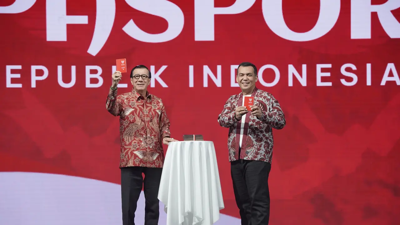 Paspor Indonesia Berubah Warna: Kini Tampil dengan Desain Merah Putih dan Fitur Keamanan Canggih