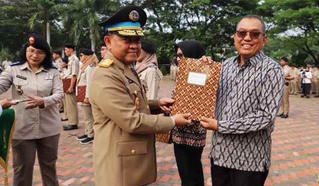 49 Pegawai dan 21 Purna Bakti Kantor ATR/BPN Provinsi Banten Terima Penghargaan Satyalancanaca Karya Satya