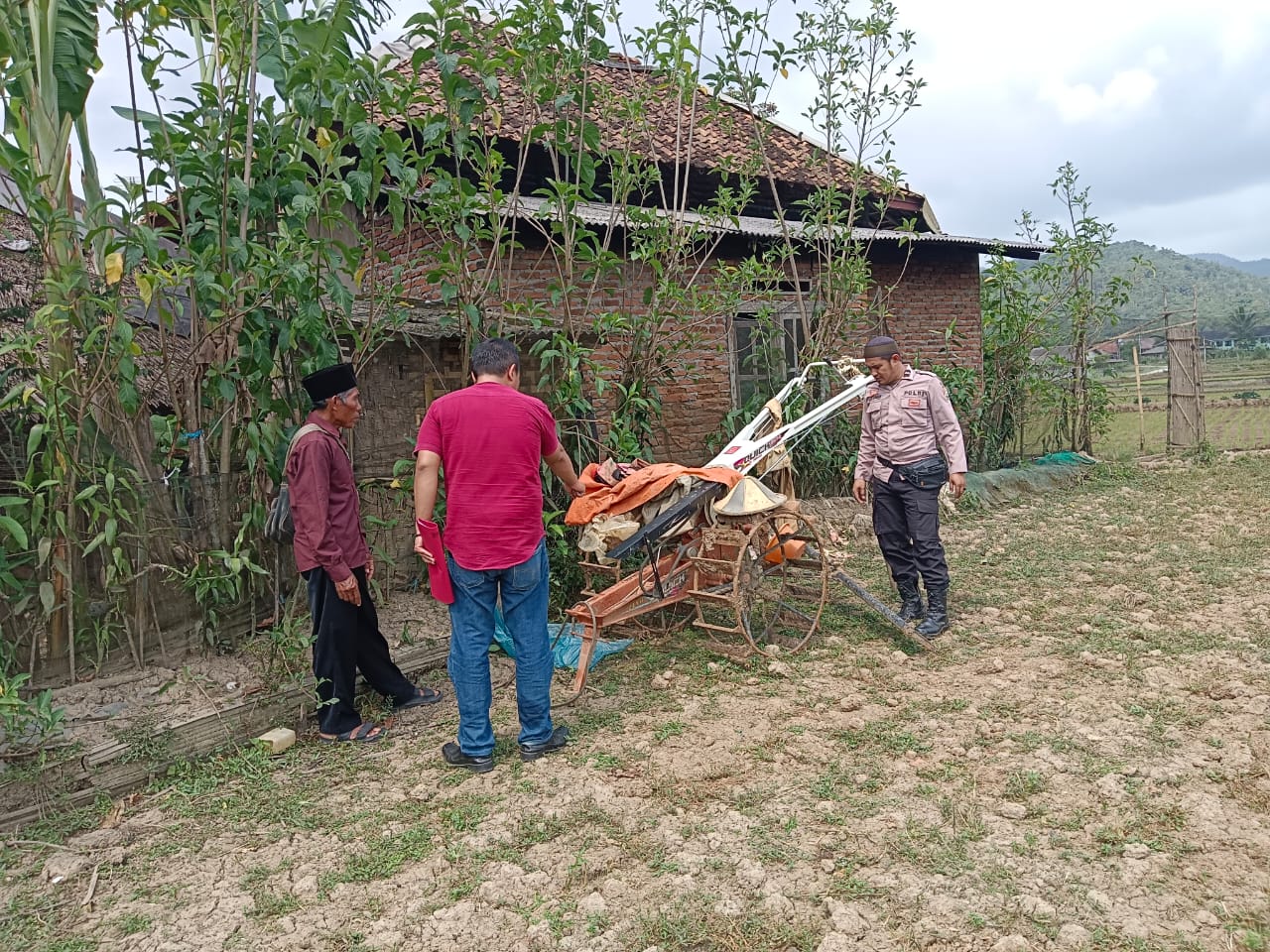 Mesin Traktor Raib Digondol Maling, Petani di Lebak Terpaksa Berhenti Bekerja