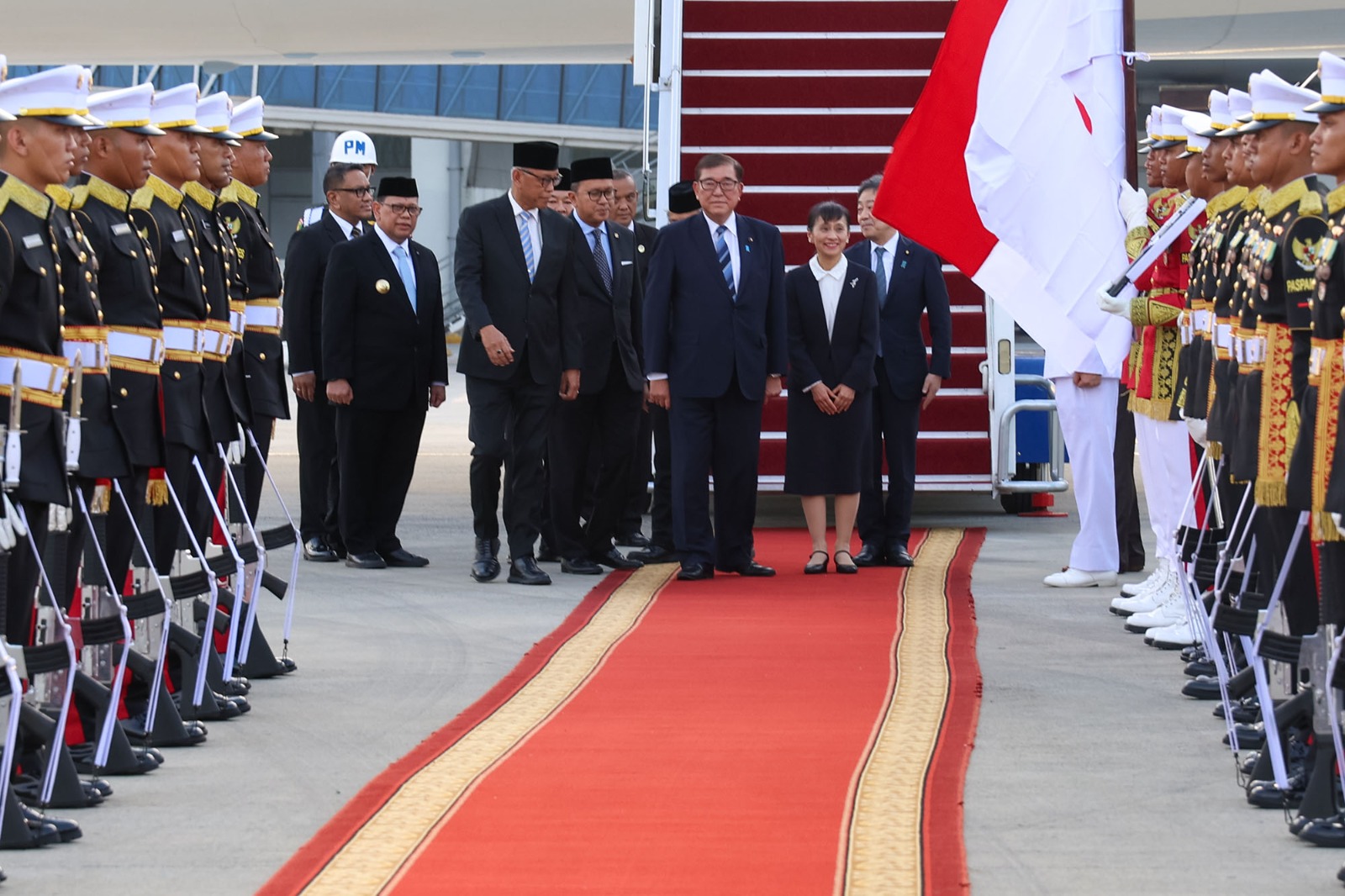 Pj Gubernur Banten A Damenta Sambut Kedatangan PM Jepang Shigeru Ishiba